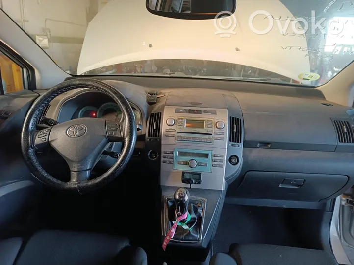 Toyota Corolla Verso AR10 Kit d’airbag 