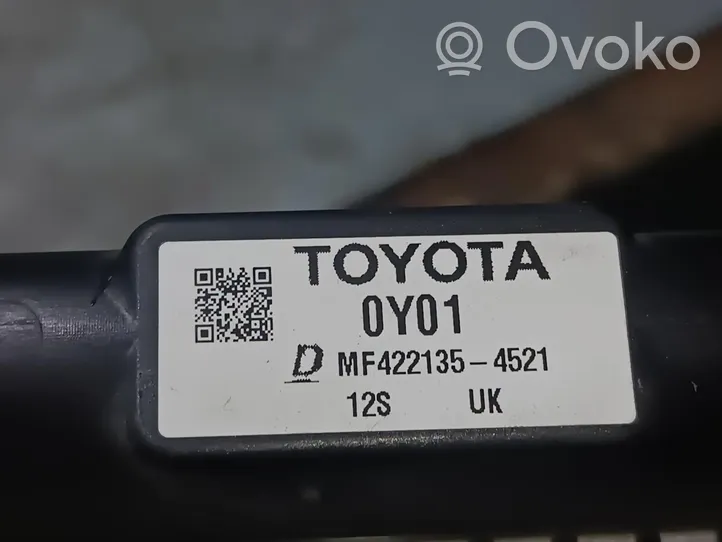 Toyota Auris E180 Jäähdyttimen lauhdutin MF4221354521