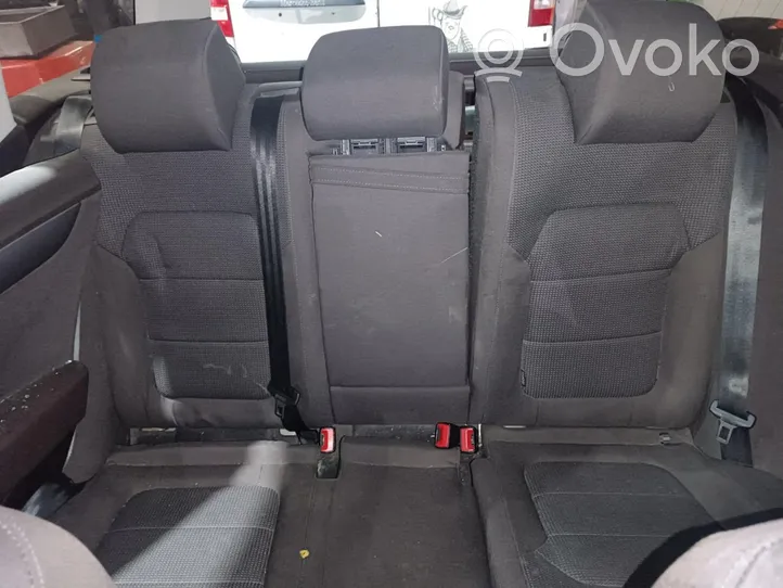 Volkswagen PASSAT Seat set 