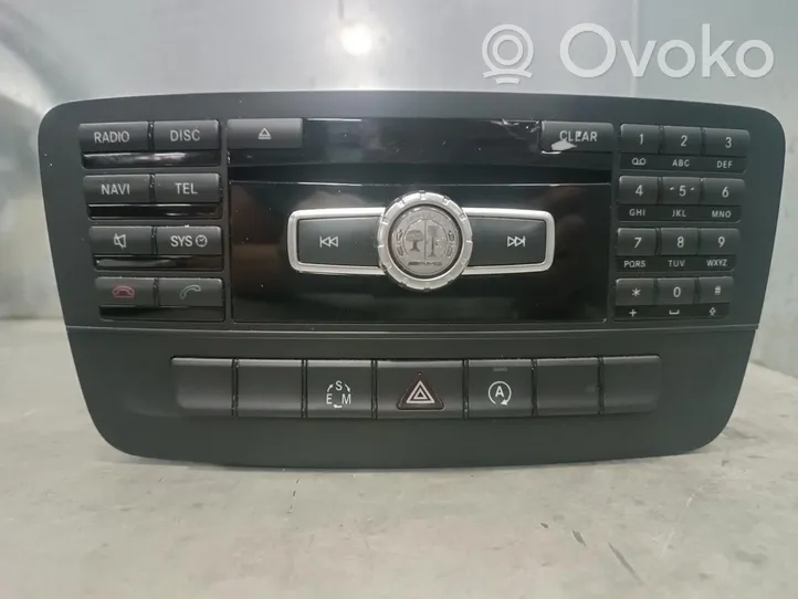 Mercedes-Benz A W176 Panel / Radioodtwarzacz CD/DVD/GPS A2469008314
