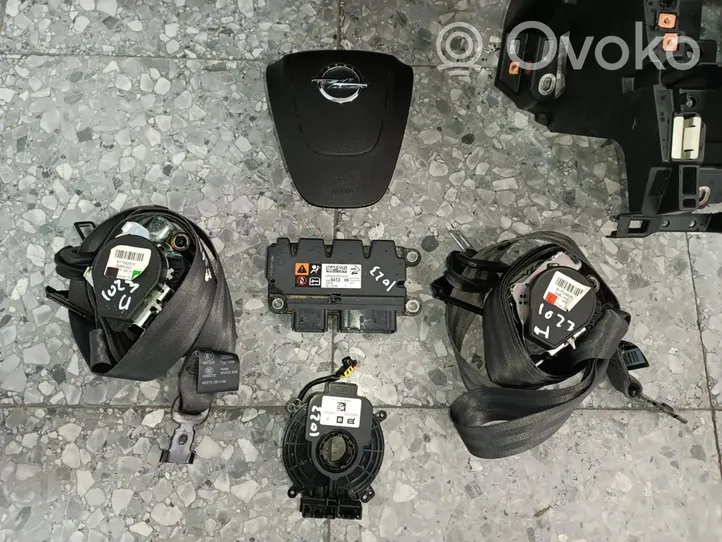 Opel Astra J Set di airbag 