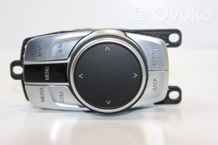 BMW 7 G11 G12 Unité / module navigation GPS 018321