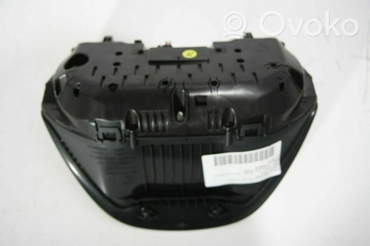 BMW 2 F45 Nopeusmittari (mittaristo) K002568