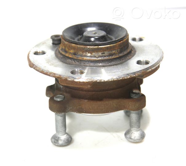 BMW 2 F22 F23 Moyeu de roue avant 017808