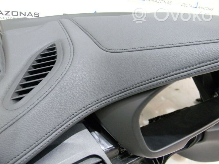 BMW X6 F16 Panelė C00476