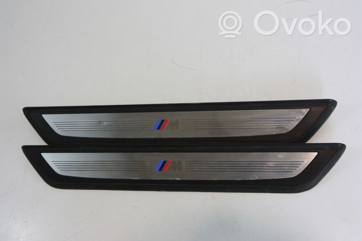 BMW 7 F01 F02 F03 F04 Garniture de marche-pieds avant 018977