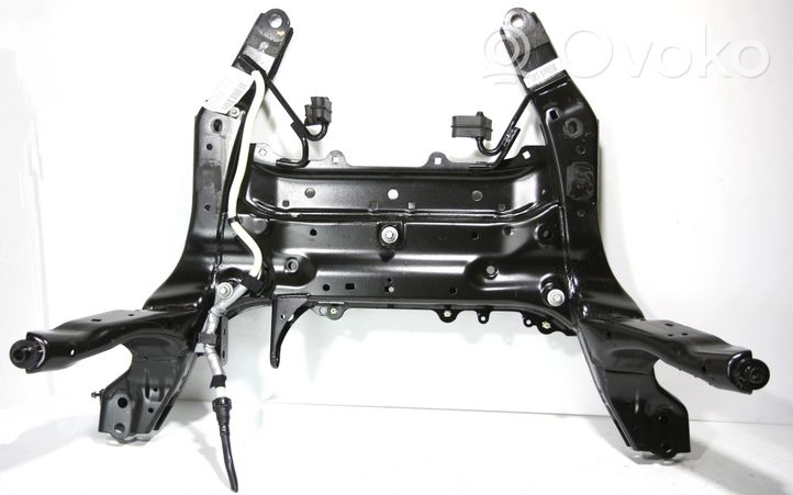 BMW 2 F45 Rama pomocnicza przednia 017443