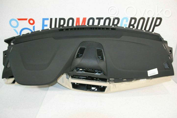 BMW 6 G32 Gran Turismo Tableau de bord K00679