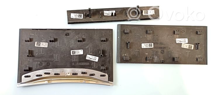 BMW 7 G11 G12 Autres éléments de console centrale 021391