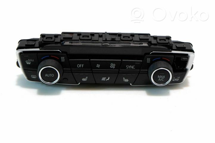 BMW 2 F46 Panel klimatyzacji 008464