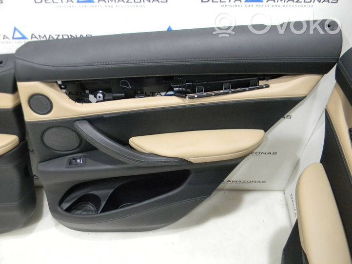 BMW X6M F86 Garniture panneau de porte arrière C00030