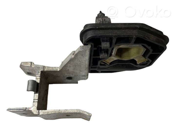 BMW 1 F20 F21 Staffa di montaggio del radiatore 7600540