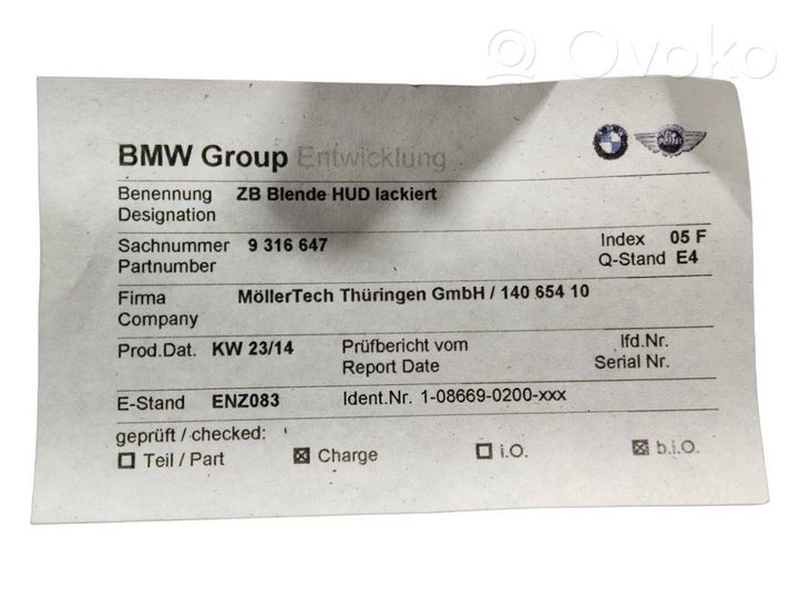 BMW 2 F46 Kojelaudan kehys 9262967