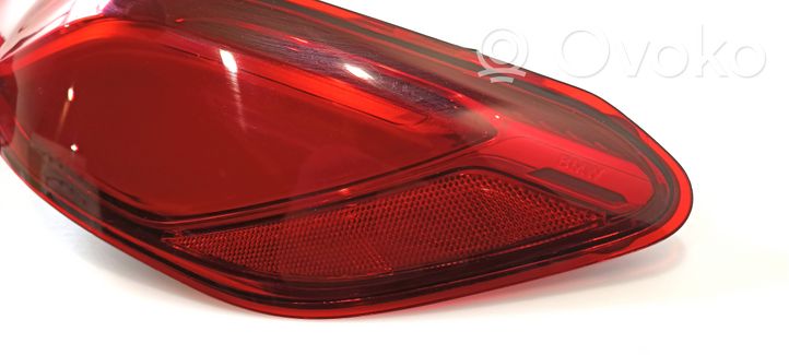 BMW 8 G15 Lampy tylne / Komplet 023623