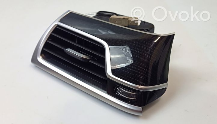 BMW 7 G11 G12 Garniture, panneau de grille d'aération latérale 024670