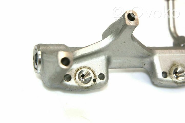 BMW 3 F30 F35 F31 Regolatore di pressione del carburante 013980