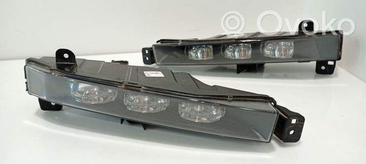 BMW 7 G11 G12 Lampa LED do jazdy dziennej 019480