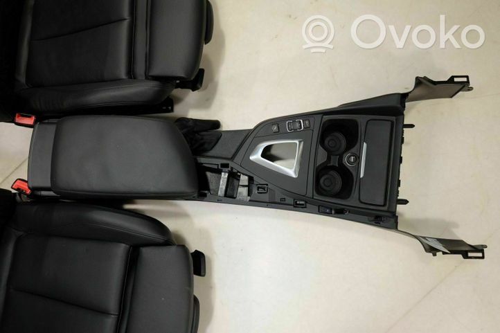 BMW 2 F22 F23 Kit siège 000948