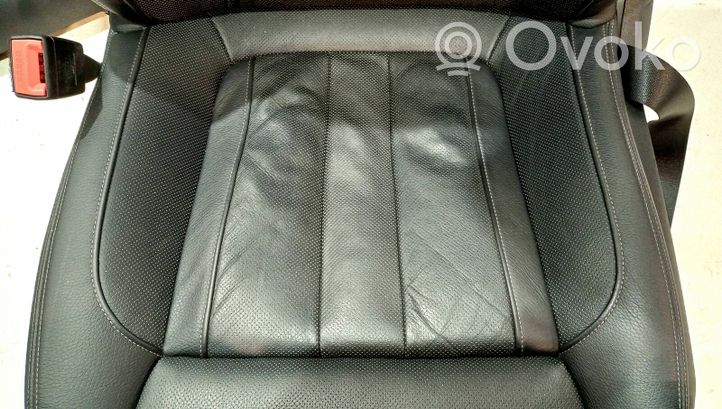 BMW 5 G30 G31 Seat set 022507