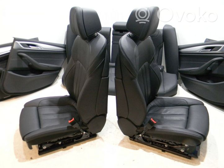BMW 5 G30 G31 Fotele / Kanapa / Komplet C01060