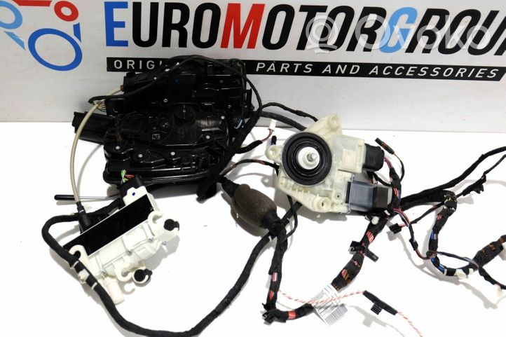 BMW 7 G11 G12 Moteur de centralisation serrure de porte arrière 004626