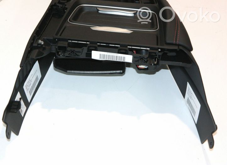 BMW M4 F82 F83 Center console 007258