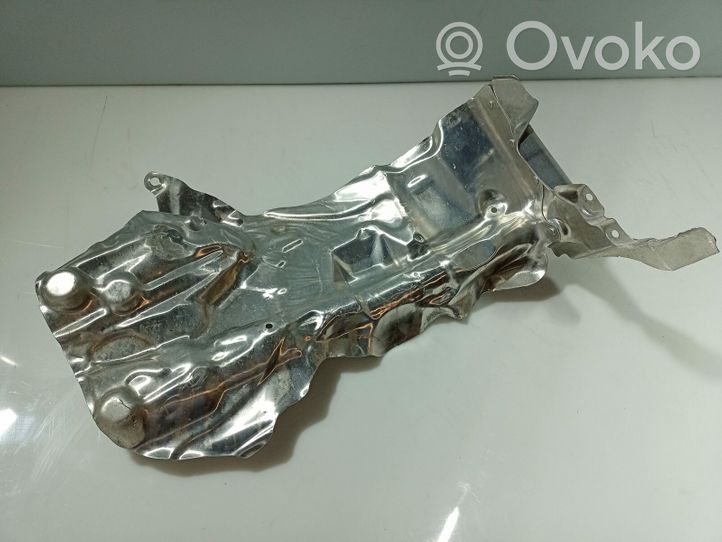 BMW 1 F40 Osłona termiczna rury wydechowej 020259