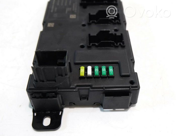 BMW 7 G11 G12 Module confort 003860