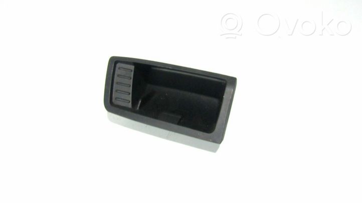 BMW 1 E81 E87 Car ashtray 014342