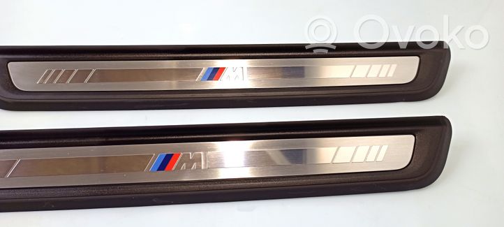 BMW 3 G20 G21 Garniture de marche-pieds avant 027233