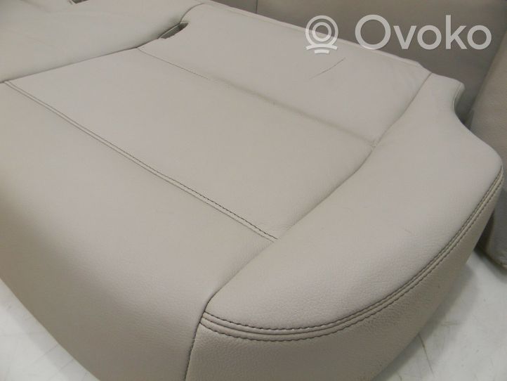 BMW X3 F25 Rear seat 010972