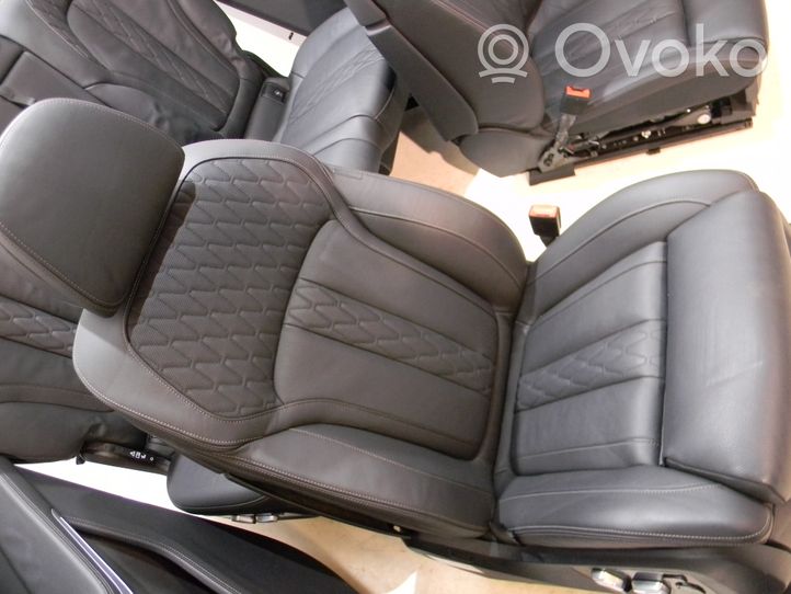 BMW X7 G07 Set sedili C01349