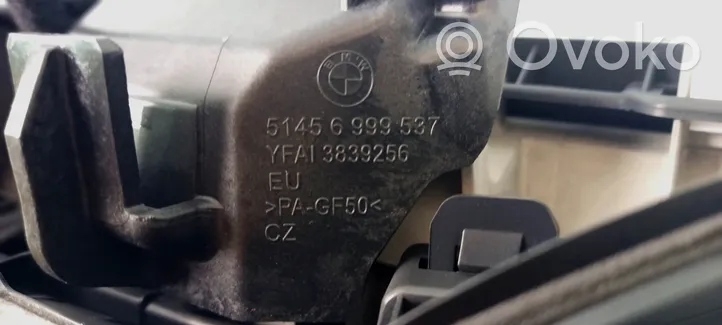 BMW X1 F48 F49 Monitori/näyttö/pieni näyttö 027703