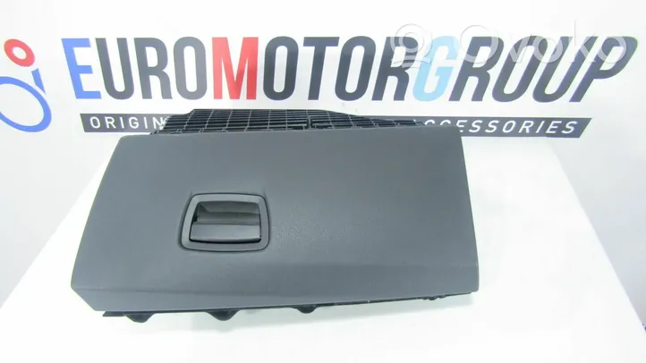 BMW 5 F10 F11 Vano portaoggetti R00821