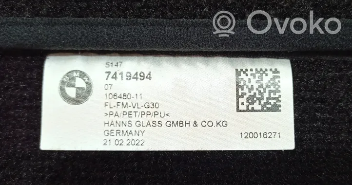 BMW 5 G30 G31 Передний коврик 028211