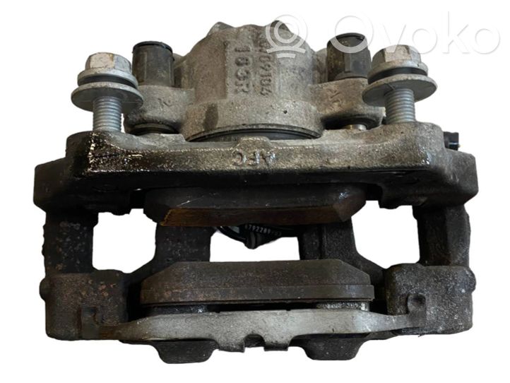 6850649 BMW 1 F20 F21 Front brake caliper, 30.00 € | RRR