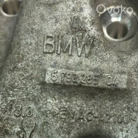 BMW 1 F20 F21 Zwrotnica koła przedniego 6792285