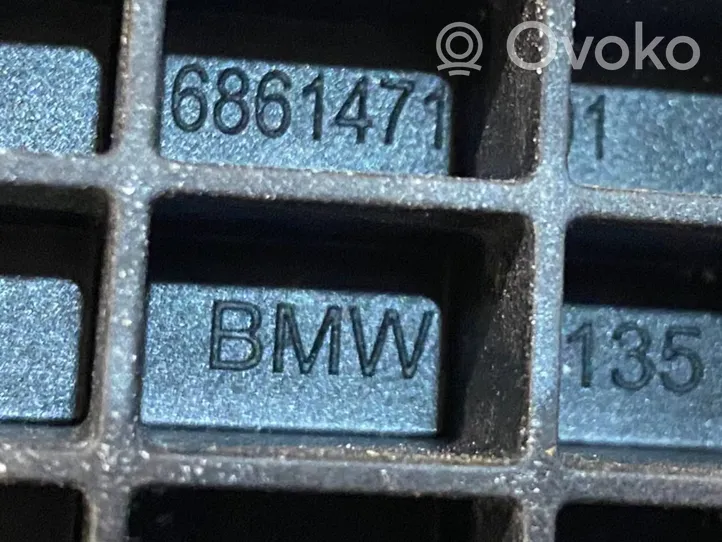 BMW 7 G11 G12 Support de barre stabilisatrice avant 6861471