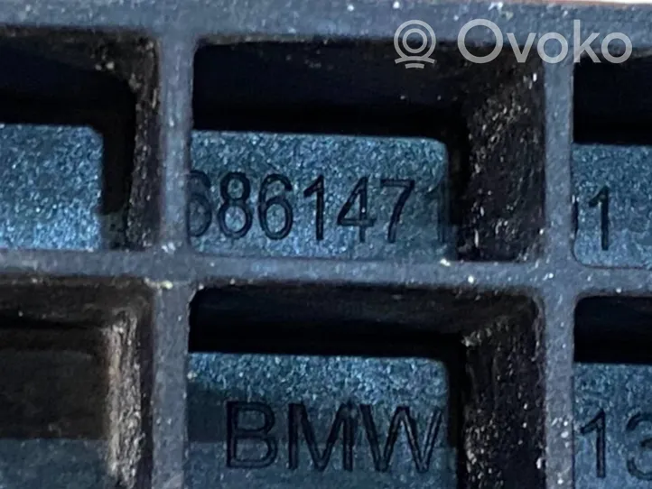 BMW 7 G11 G12 Mocowanie stabilizatora osi przedniej 6861471