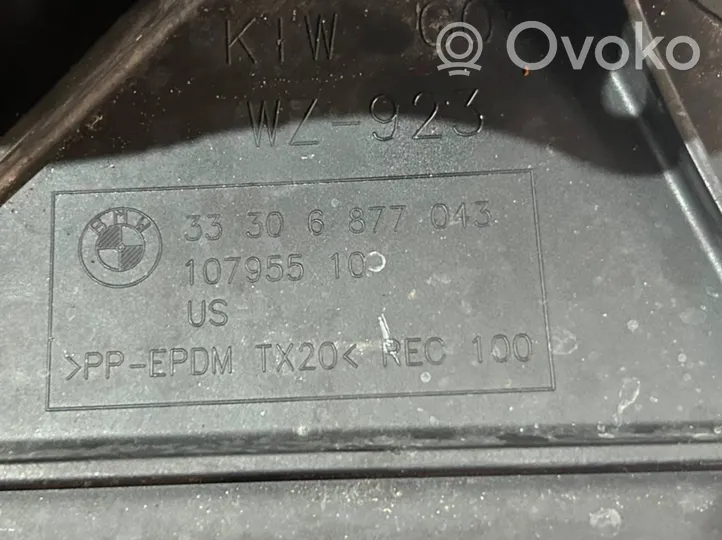 BMW X7 G07 Triangle bras de suspension supérieur arrière 6878031