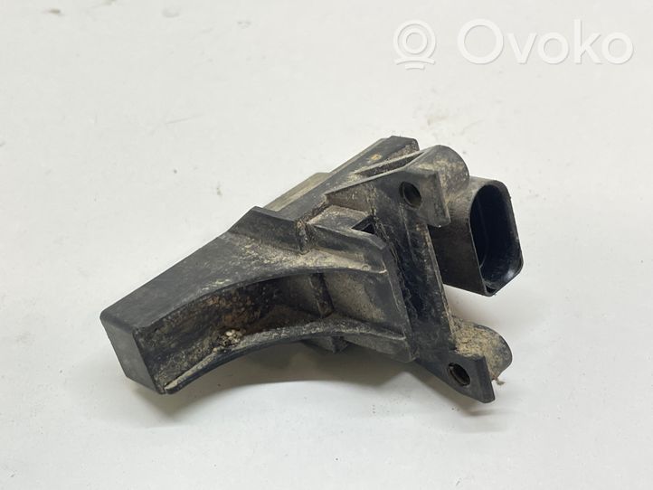 Audi A6 S6 C6 4F Pystyantennivahvistin 4B0919145B