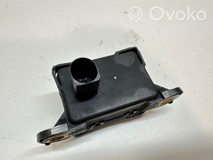 Volkswagen Jetta V ESP acceleration yaw rate sensor 1K0907652B