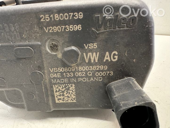 Volkswagen Golf VIII Boîtier de papillon électrique 04E133062Q