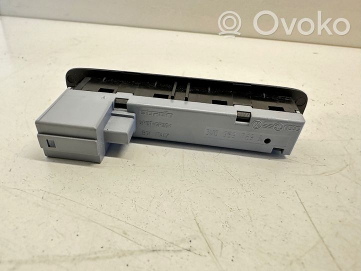Skoda Octavia Mk3 (5E) Przyciski pamięci fotela 3V0959769A