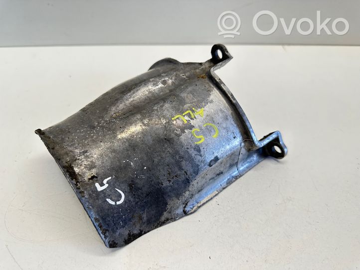 Audi A6 Allroad C5 Autres pièces de suspension avant 8D0407721