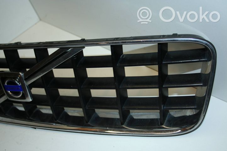 Volvo XC90 Atrapa chłodnicy / Grill 8620641