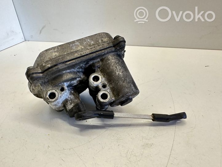 Audi A4 S4 B7 8E 8H Imusarjan venttiilin käyttömoottori A2C53113910