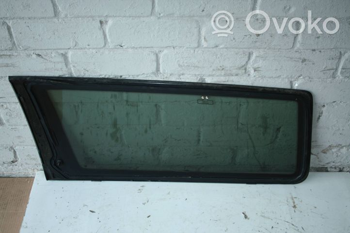 Volvo XC70 Rear side window/glass 