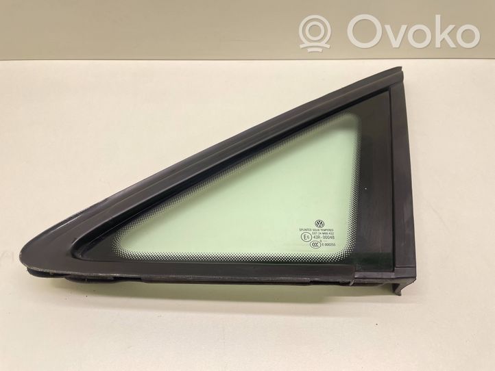 Volkswagen Touran II Rear side window/glass DOT24M68AS2