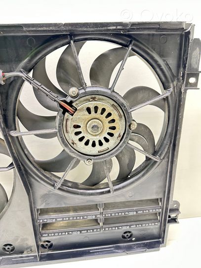 Volkswagen Touran II Ventilatoru komplekts 1K0121205A